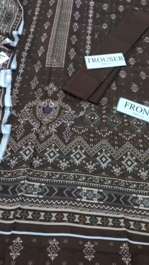 10 (5) JACQUARD Lawn Printed Suit With Printed Boti Shirt