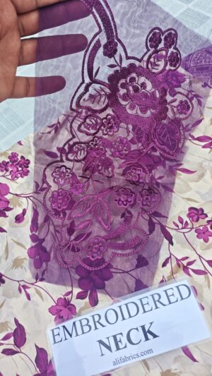 2a (8) BROQUE High Quality Lawn Printed 3pc Suit