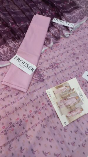 JACQUARD Lawn Printed 3pc Suit With Voil Dupatta