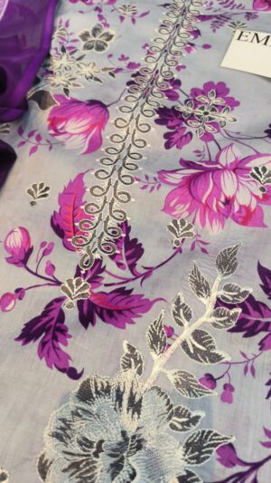 5 (1) GULAHMED Lawn Printed Embroidered Daman Suit