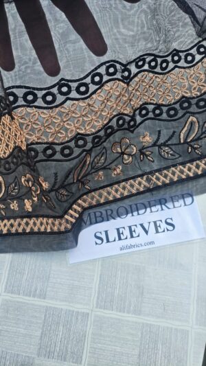 5a (3) IZNIK Lawn Printed Suit with Embroidered Daman Patch