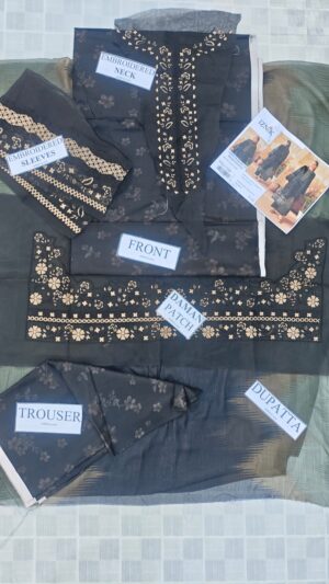 5a (9) IZNIK Lawn Printed Suit with Embroidered Daman Patch