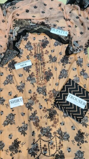 8 (2) RANG RASIYA Lawn Printed Embroidery Daman Suit