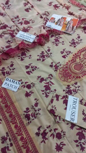 MARIA B Lawn Fabric 3pc Printed Suit With Embroidered Daman