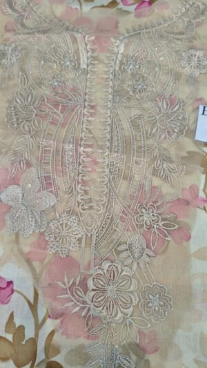BAROQUE Lawn Printed And Embroidered Suit With Ready To Wear Dupatta