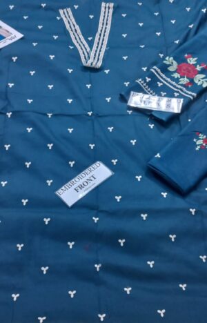13 (8) URGE Lawn Embroidered 3pc Suit With Embroidered Sleeves