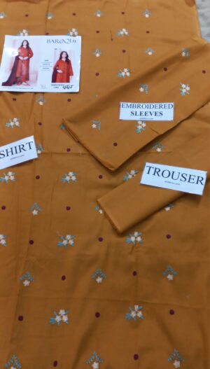 21 (4) BAROQUE Lawn Embroidered Suit With Embroidered Duptta