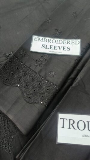 Nureh Beautiful Black Suit With Embroidery Patches