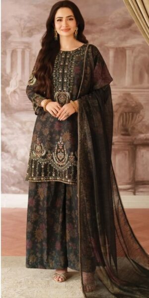 WhatsApp Image 2026-02-07 at 1.37.01 AM (1) MOHAGNI Printed Lawn High Quality Suit 3pc